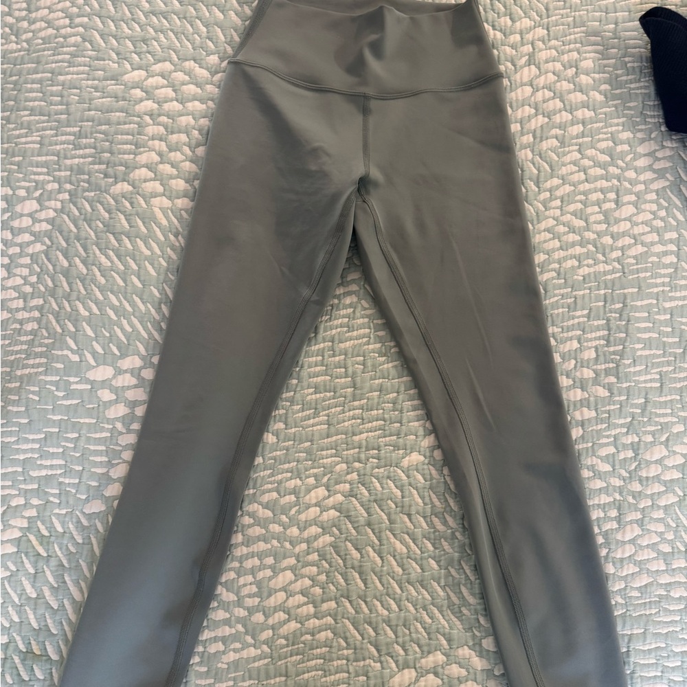 Alo 7/8 airlift cosmic grey leggings